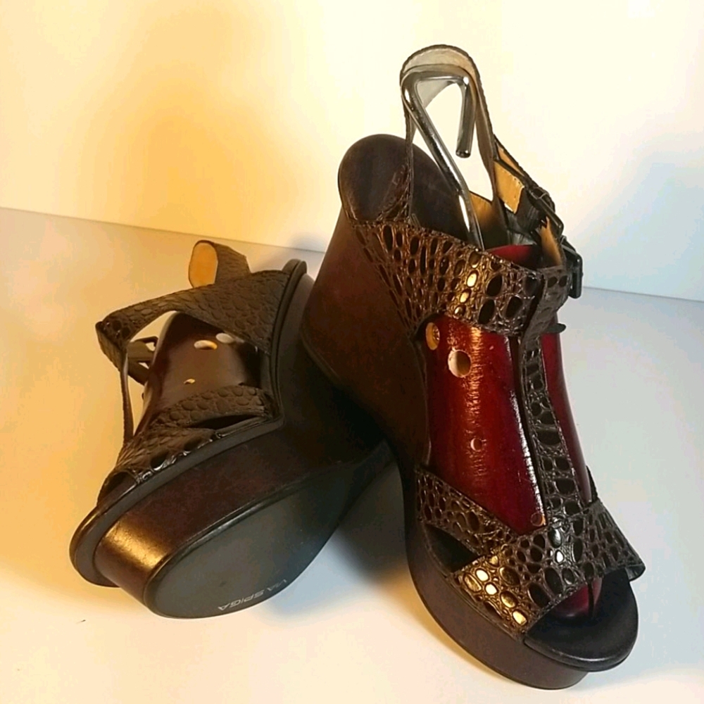 Via Spiga croc chesnut wedges